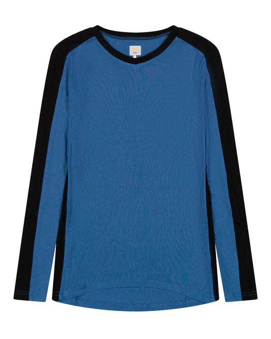 Contrast V Tee